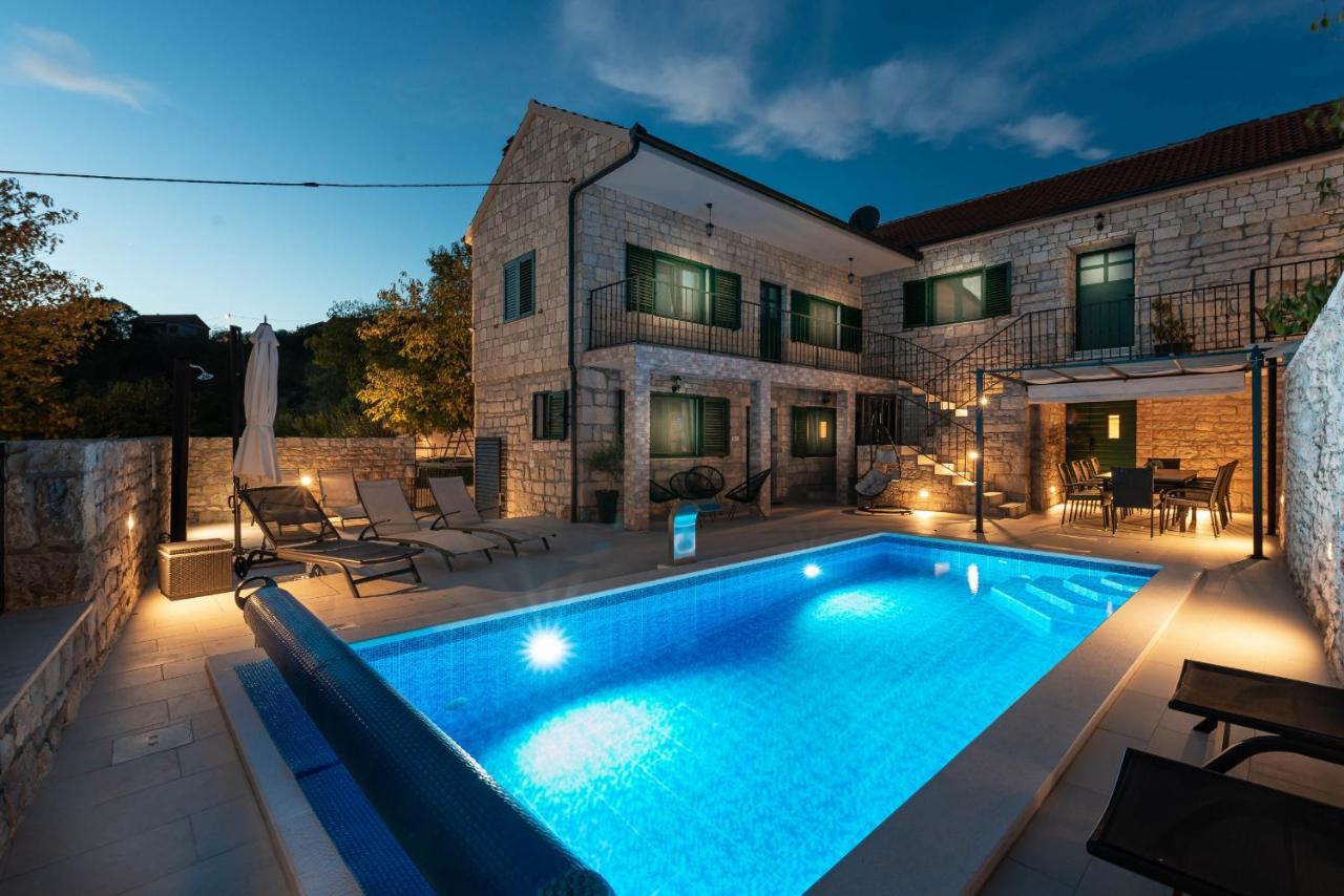 Stone Villa Didovi Snovi With Heated Pool Lisane Ostrovicke Eksteriør bilde