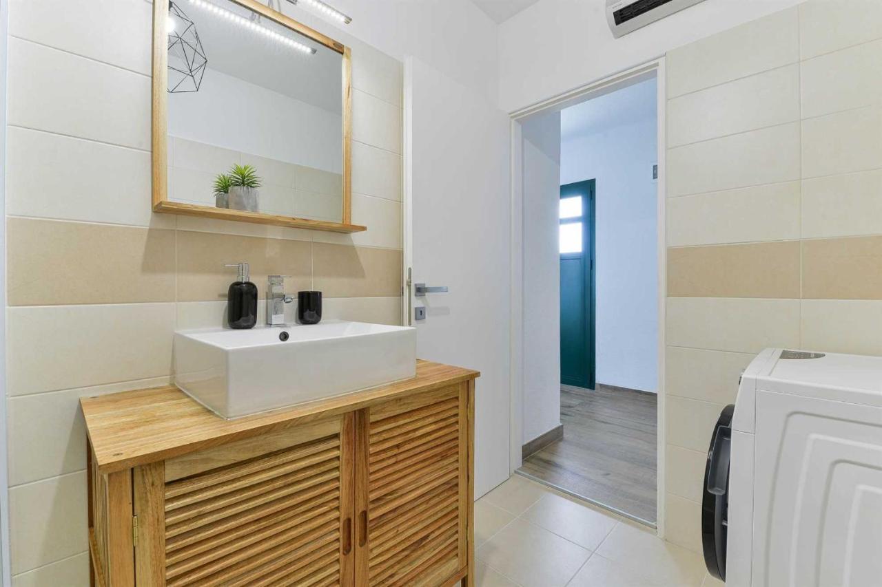 Stone Villa Didovi Snovi With Heated Pool Lisane Ostrovicke Eksteriør bilde