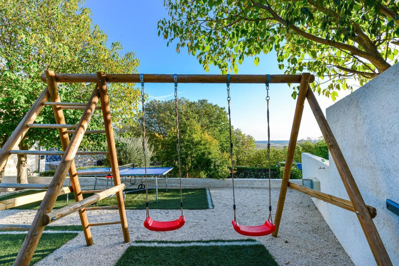 Stone Villa Didovi Snovi With Heated Pool Lisane Ostrovicke Eksteriør bilde