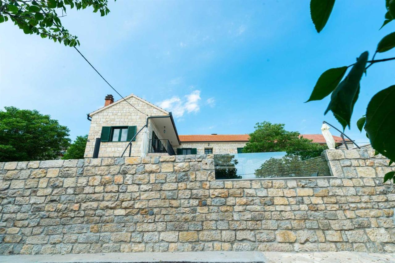 Stone Villa Didovi Snovi With Heated Pool Lisane Ostrovicke Eksteriør bilde