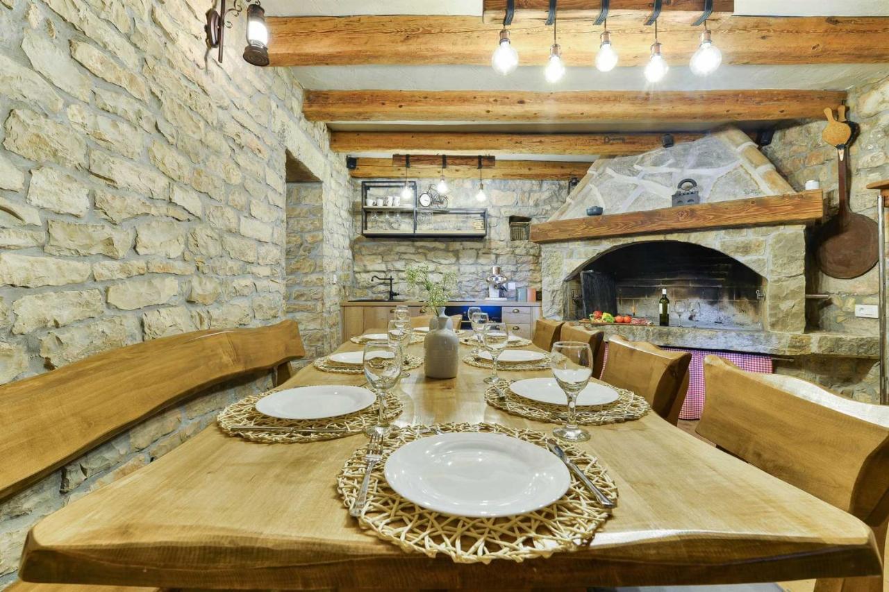 Stone Villa Didovi Snovi With Heated Pool Lisane Ostrovicke Eksteriør bilde