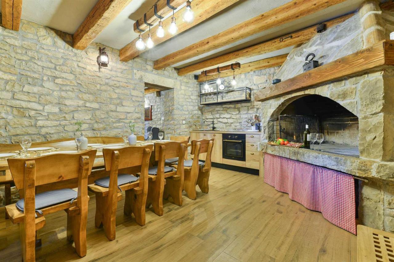 Stone Villa Didovi Snovi With Heated Pool Lisane Ostrovicke Eksteriør bilde