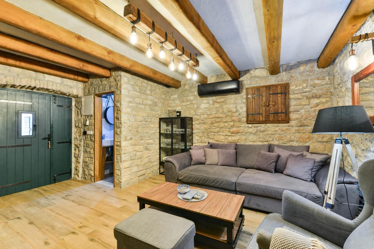 Stone Villa Didovi Snovi With Heated Pool Lisane Ostrovicke Eksteriør bilde
