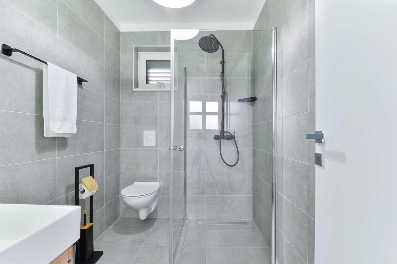 Stone Villa Didovi Snovi With Heated Pool Lisane Ostrovicke Eksteriør bilde