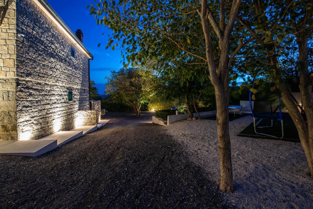 Stone Villa Didovi Snovi With Heated Pool Lisane Ostrovicke Eksteriør bilde